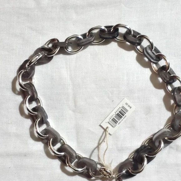 Double Link  2 Tone Necklace - Brand New - NEVER WORN - Silver & Gray Tortoise - Picture 1 of 2